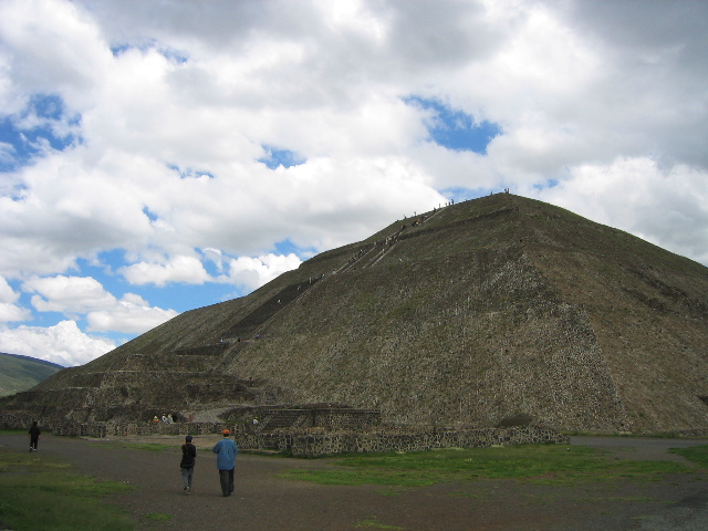 teotihuacan_01.jpg