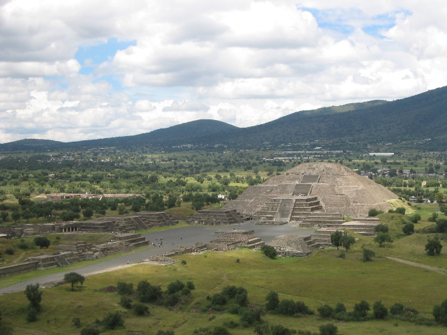 teotihuacan_04.jpg