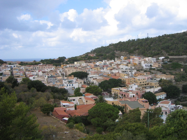 ustica_05.jpg